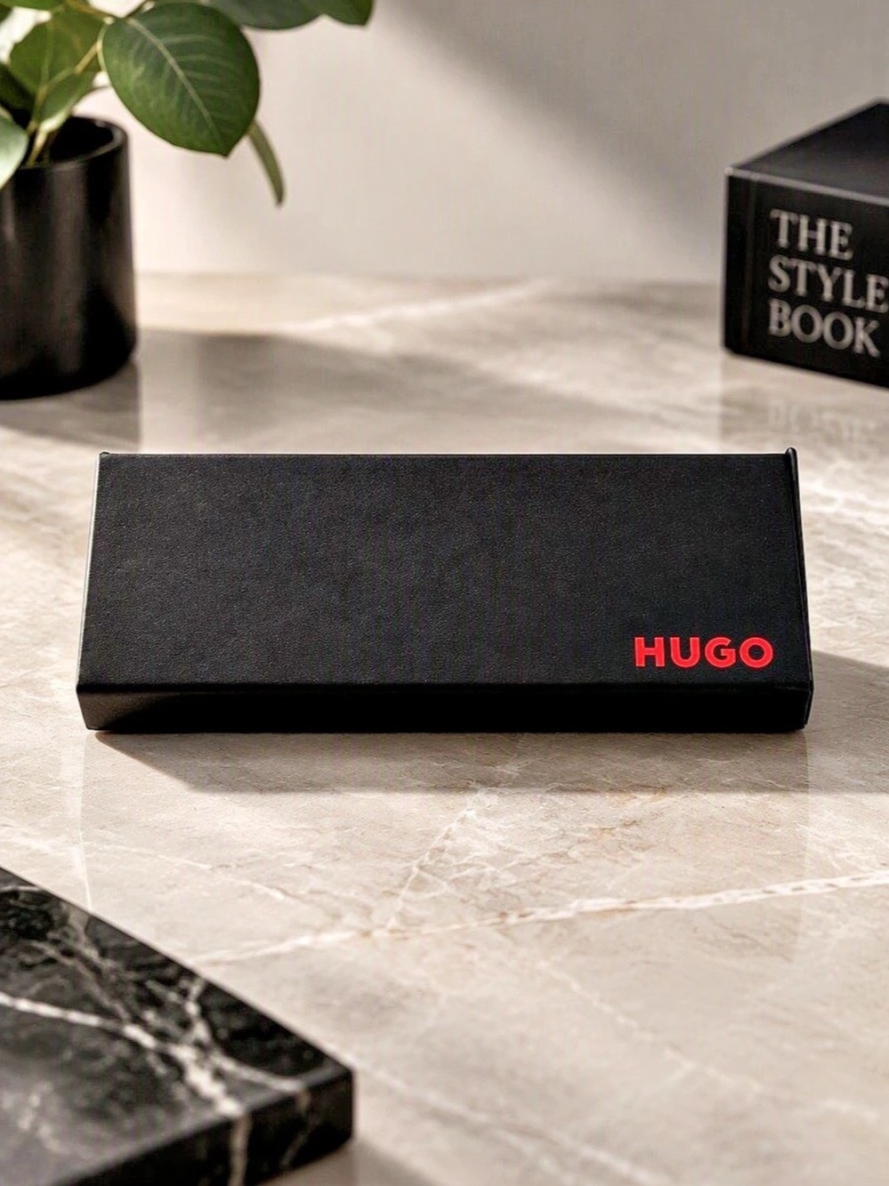 Hugo Black Eyeglass Case